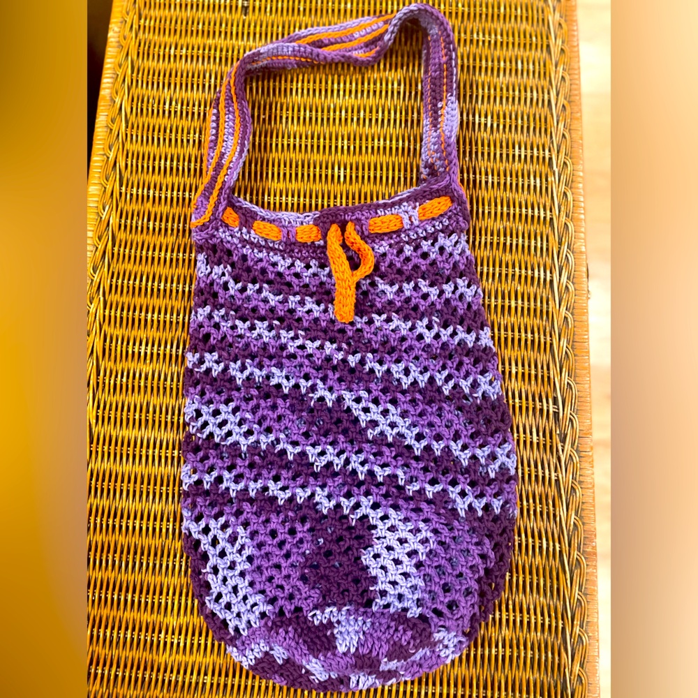 ⭐️3/$15⭐️Crochet hobo bag new and unused